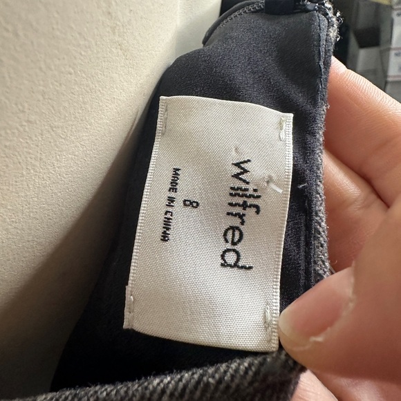 Wilfred Wool Blend Plaid Mini Skirt size 8 - Picture 7 of 13